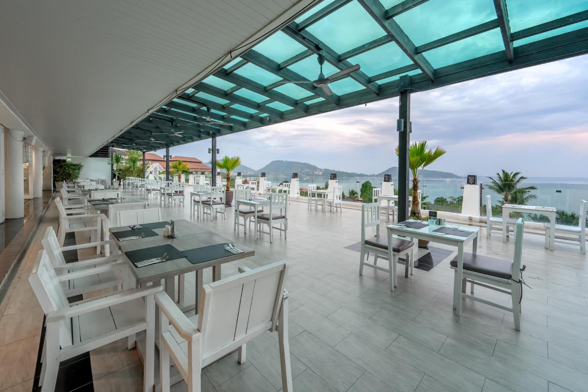 Hotell Andamantra Resort&villa - Sha Extra